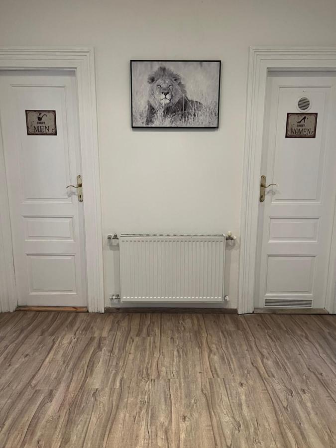Hostel Jasmin Praga Zewnętrze zdjęcie