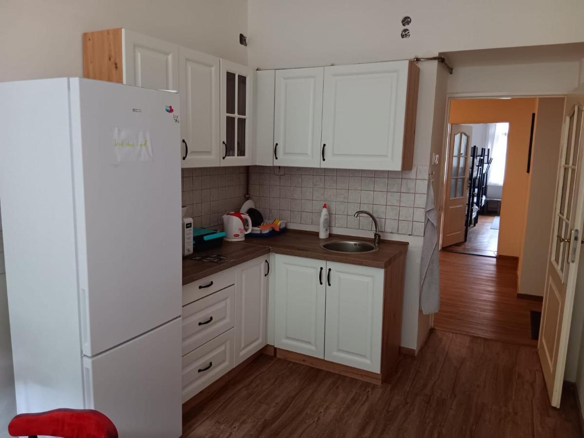 Hostel Jasmin Praga Zewnętrze zdjęcie